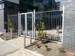 Glass feature stairs, balustrades, handrails, gates and railings.